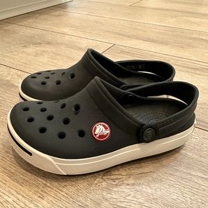 Toddler boys Crocs black